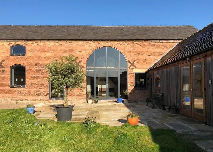 Lady Lane Stables